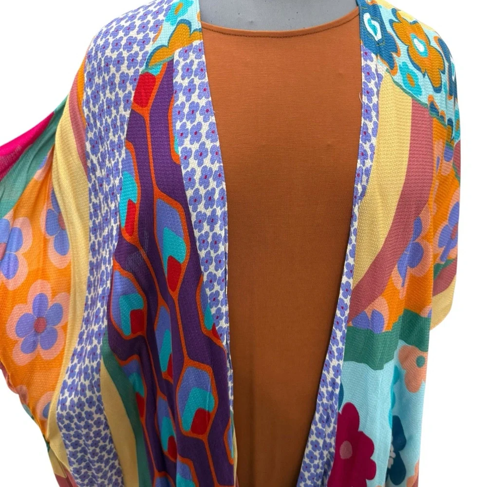 NWT kimono Ruana tassels exotic viscose soft flowy 60s psychedelic flower child - Picture 5 of 16